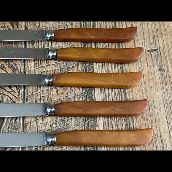 Robeson Steak Knives Set 5 Catalin Bakelite Handles Stainless Blades Germany - Picture 2 of 14